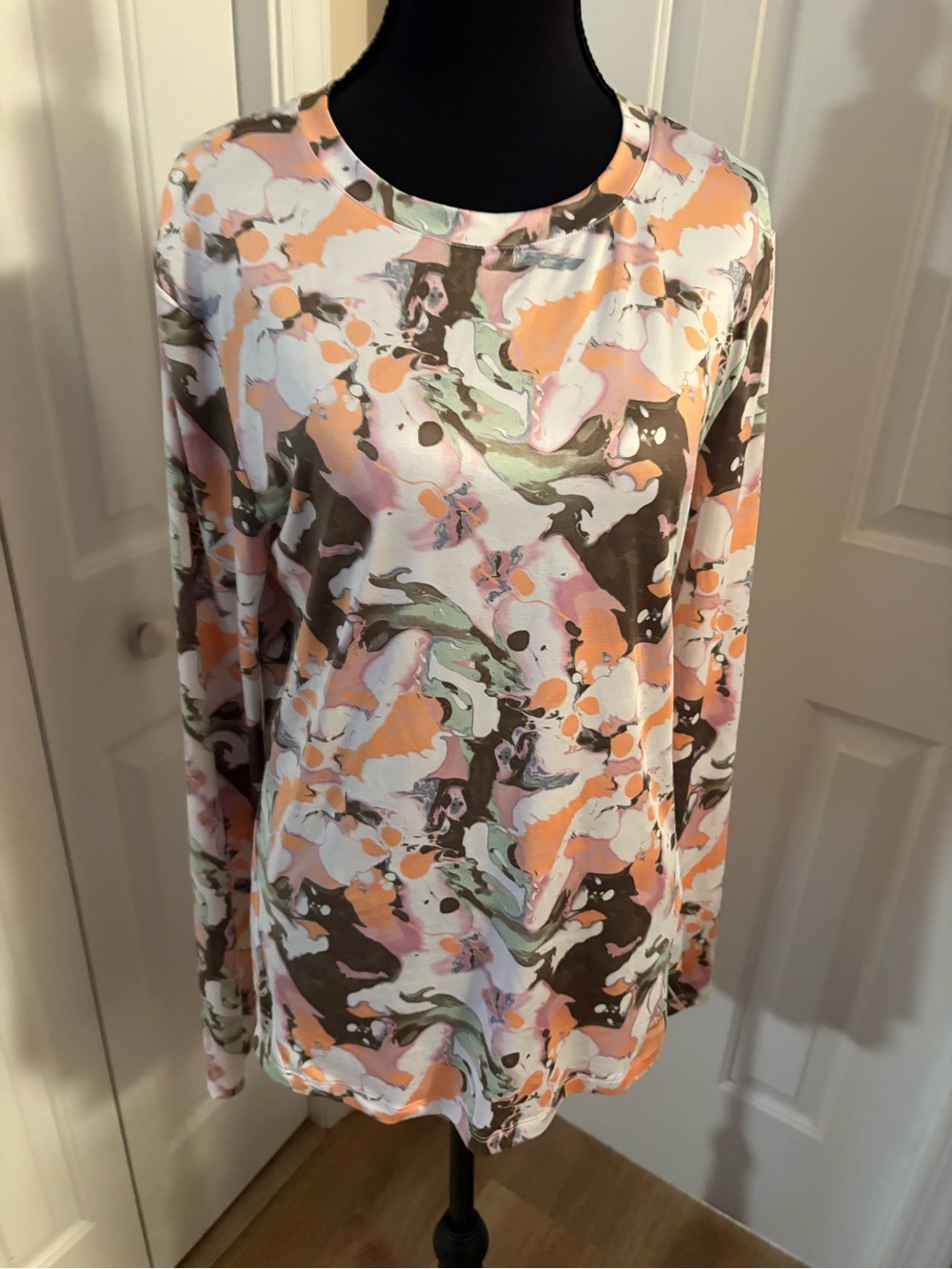 Long Sleeve Abstract Print Dress in Peach Multi